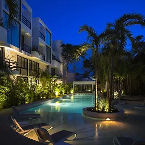 Anah Tulum 4*, Akumal México